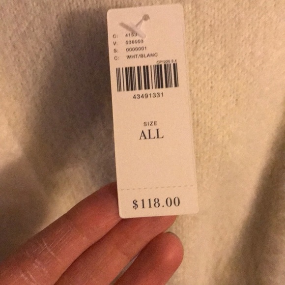 Cozy Nights Cropped Kimono Sold Out in stores - Picture 4 of 7